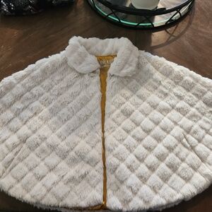 OshKosh Shawl size 18m